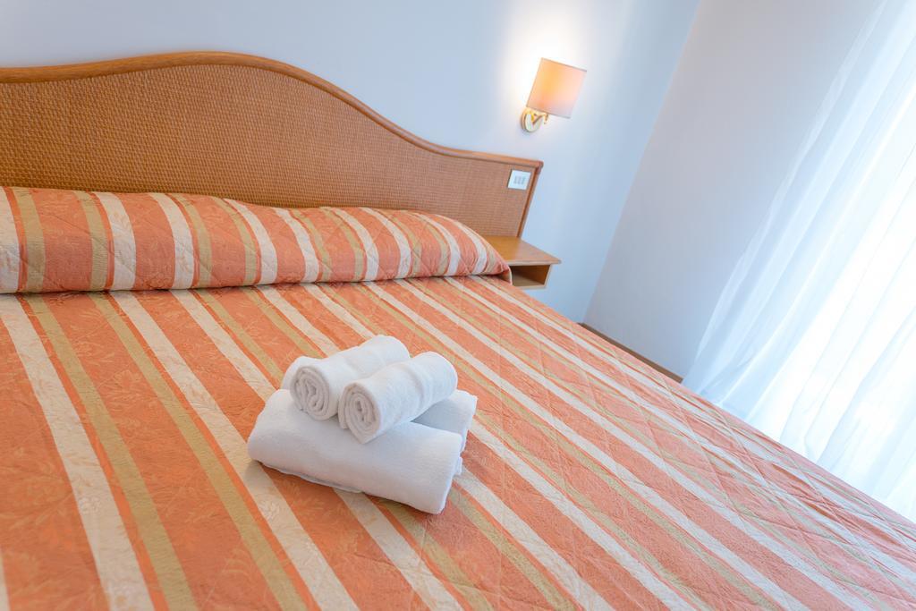 Hotel Falco Ριτσόνε Εξωτερικό φωτογραφία