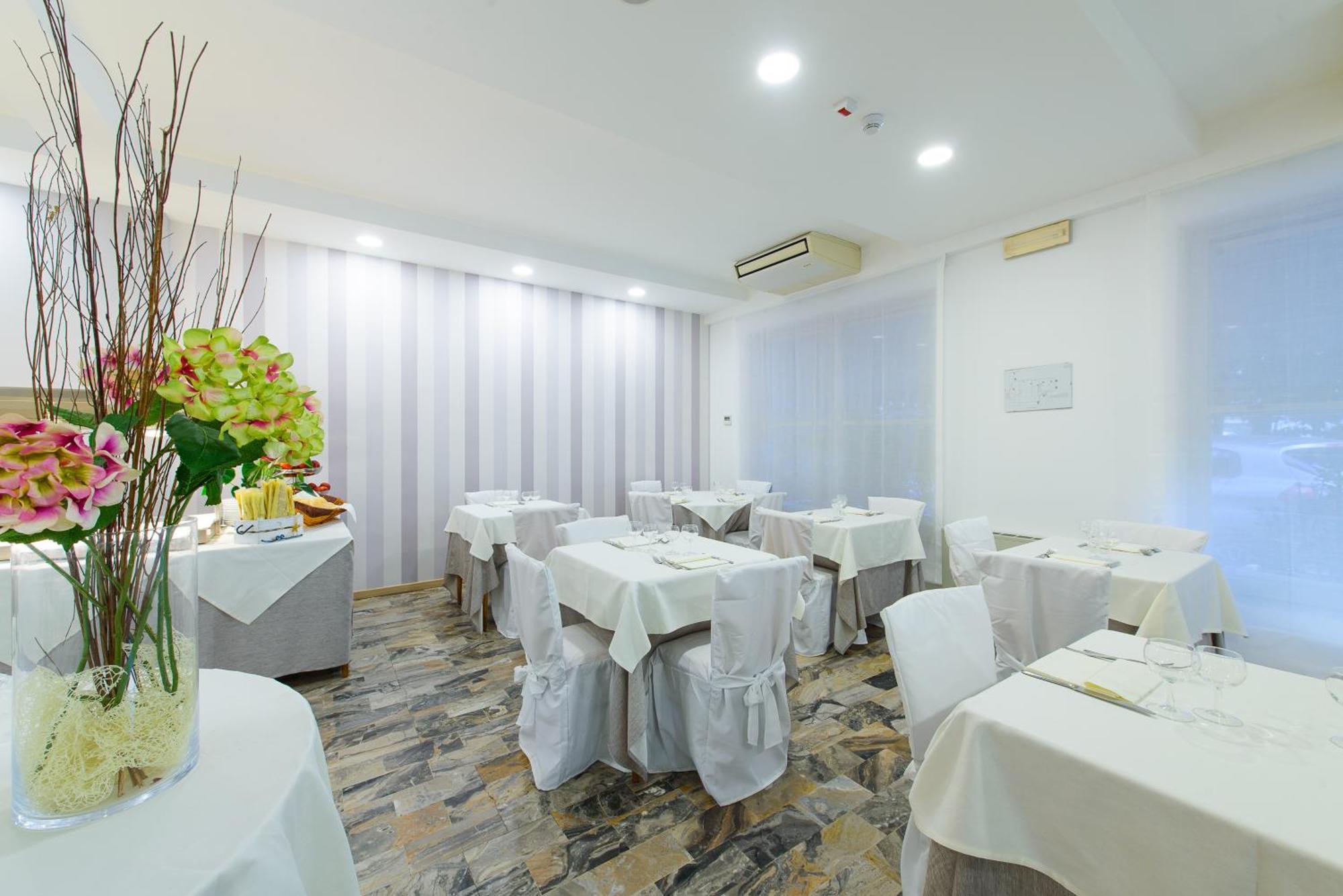 Hotel Falco Ριτσόνε Εξωτερικό φωτογραφία