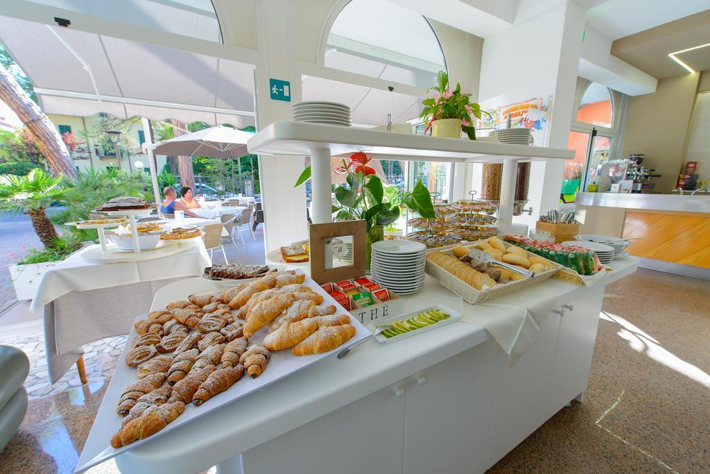 Hotel Falco Ριτσόνε Εξωτερικό φωτογραφία